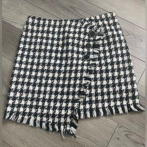 Black and white tweed skirt from Pink Lily